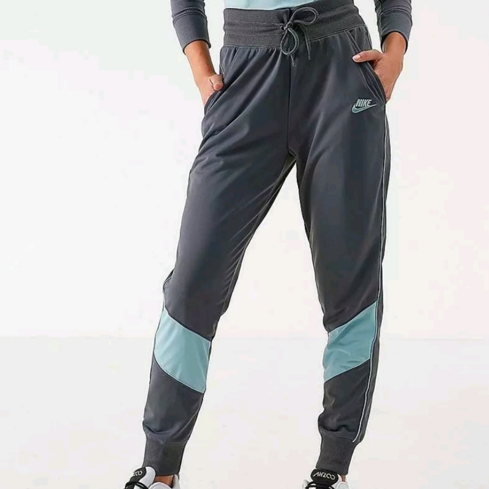 Nike Sportswear Track Pants Size L